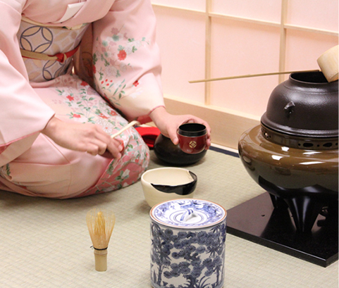 着物姿でお茶席体験 本格茶道プラン